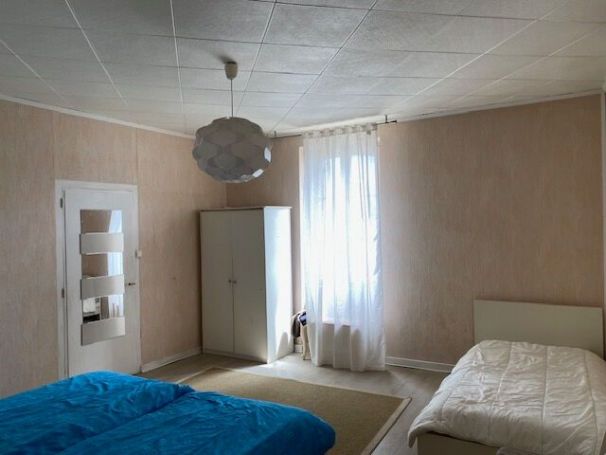A vendre MAISON  4 PIECES 110 M2  AVRILLE