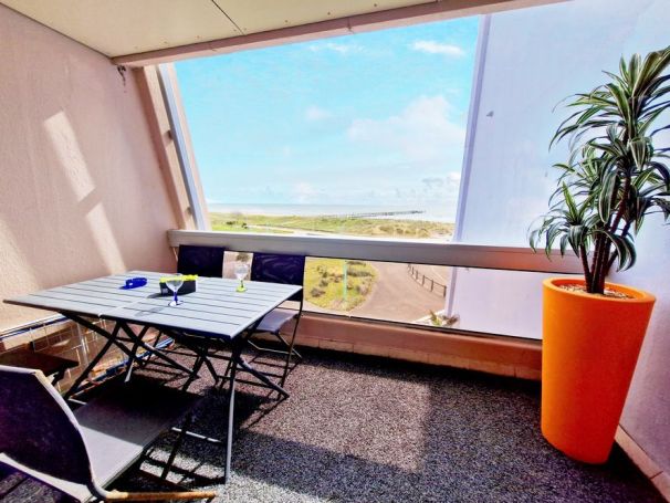 A vendre APPARTEMENT T2 33 M2 PIEDS DANS L'EAU SAINT JEAN DE MONTS