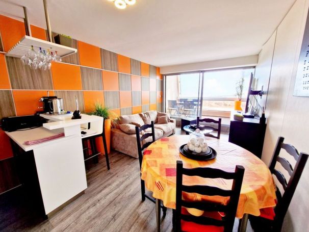 A vendre APPARTEMENT T2 33 M2 PIEDS DANS L'EAU SAINT JEAN DE MONTS