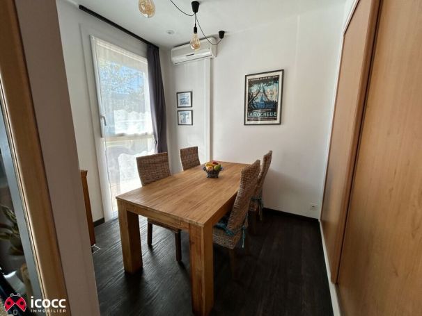 A vendre LOFT  5 PIECES 87 M2 BORD DE MER L AIGUILLON SUR MER