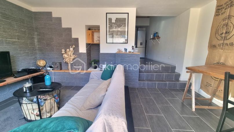 A louer APPARTEMENT T2 37 M2  SOLLIES PONT