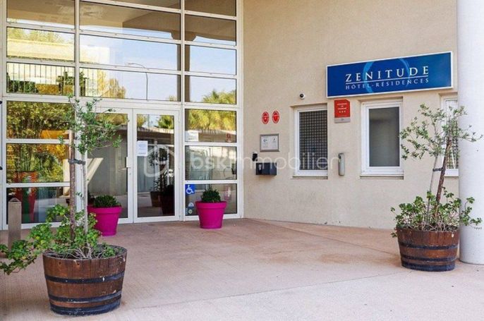 A louer APPARTEMENT T2 34 M2 BORD DE MER SIX FOURS LES PLAGES