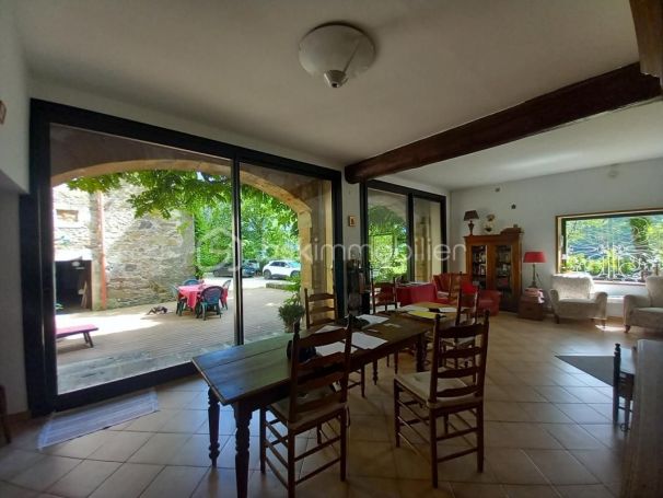 A louer MAISON  DE MAîTRE  LODEVE