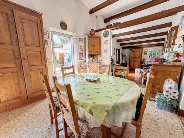 A louer MAISON  6 PIECES 193 M2 BORD DE MER ANTIBES