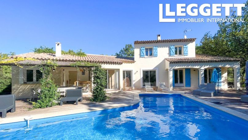 A louer MAISON  8 PIECES 198 M2  CALLIAN