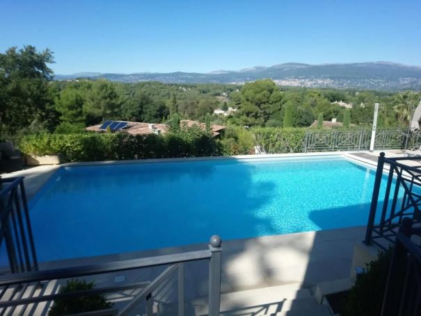 A louer MAISON  7 PIECES 247 M2  MOUGINS