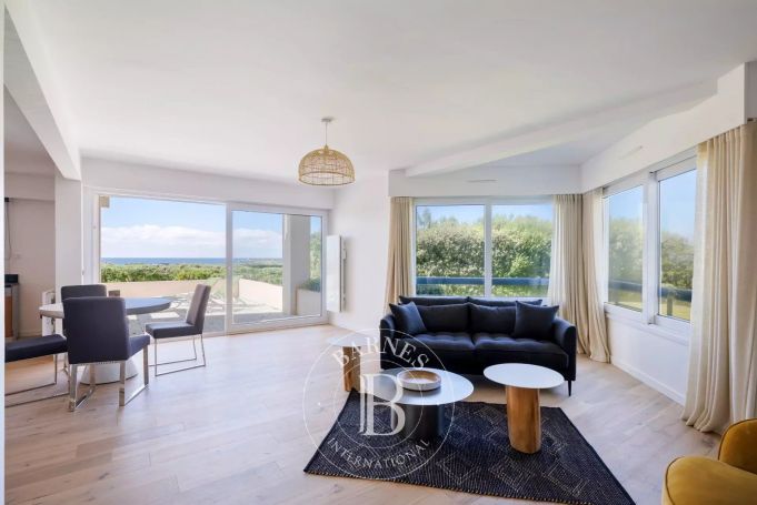A vendre APPARTEMENT T3 76 M² VUE MER ANGLET CHIBERTA