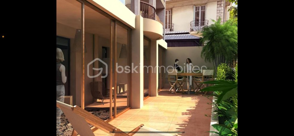 A louer APPARTEMENT T3 61 M2 TERRASSE BORD DE MER NICE