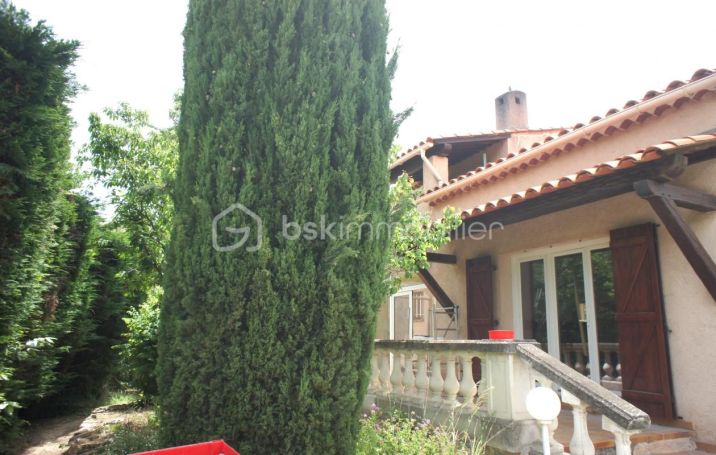 A louer MAISON  4 PIECES 128 M2 BORD DE MER OLLIOULES