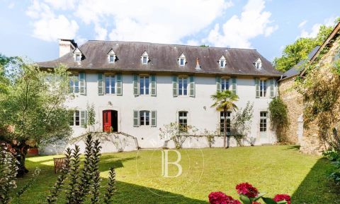 A vendre PROPRIéTé  PAU