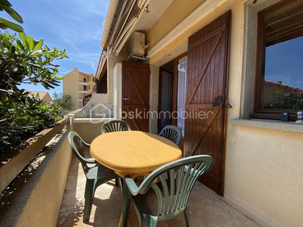 A louer APPARTEMENT T3 43 M2 TERRASSE BORD DE MER LEUCATE