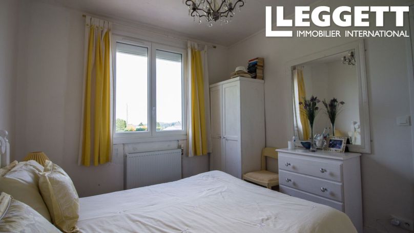 A louer MAISON  DE MAîTRE  NOUES DE SIENNE