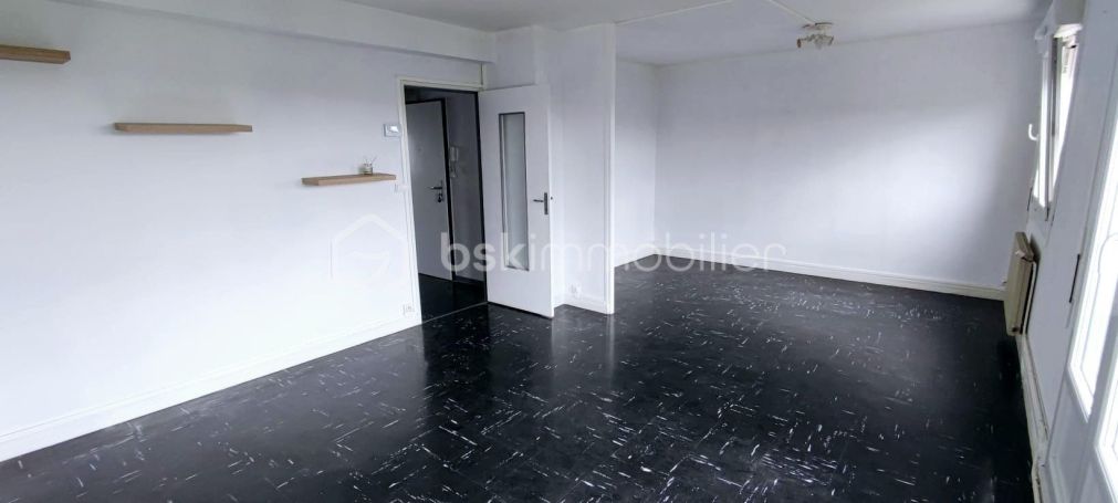 A louer APPARTEMENT T3 68 M2  AMIENS