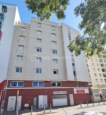 A vendre STUDIO IDEAL INVESTISSEMENT LOCATIF 13005 Marseille 5e Arrondissement
