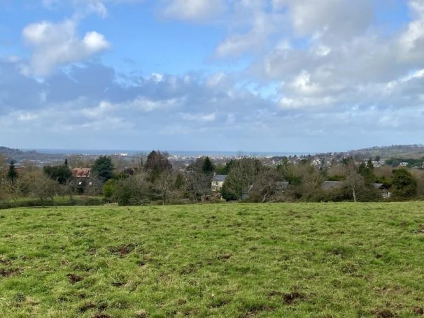 A vendre TERRAIN 826 M2 BORD DE MER VAU