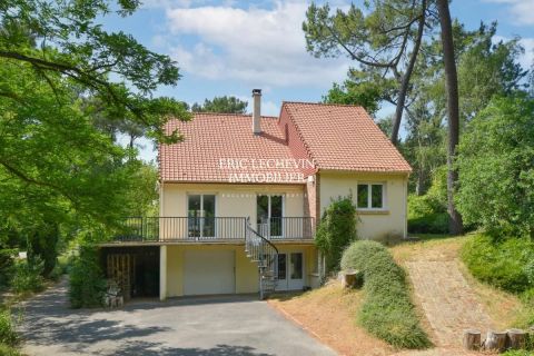 A louer MAISON  5 PIECES 125 M2 BORD DE MER CUCQ