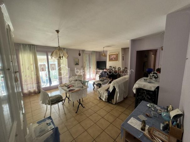 A louer MAISON  5 PIECES 112 M2  ARLES SUR TECH