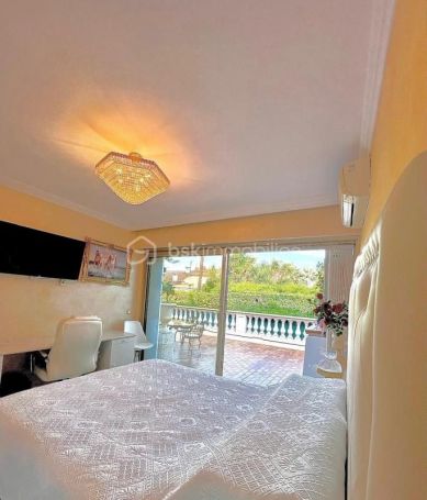 A louer APPARTEMENT T4 158 M2 TERRASSE BORD DE MER BEAULIEU SUR MER
