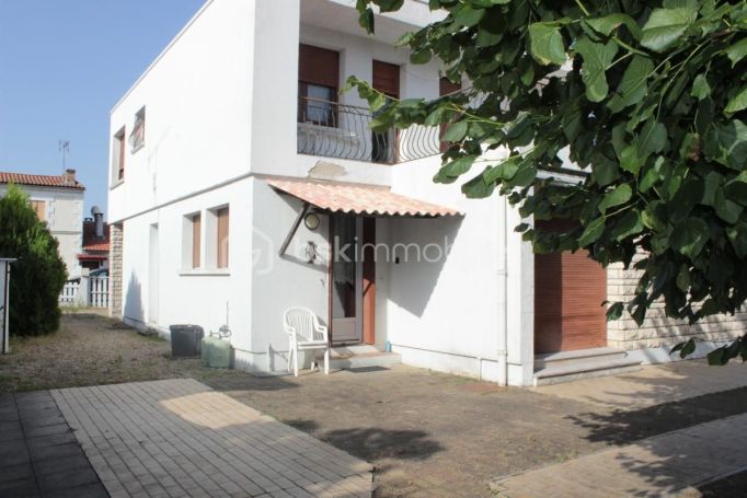 A louer MAISON  D'ARCHITECTE  MONTENDRE