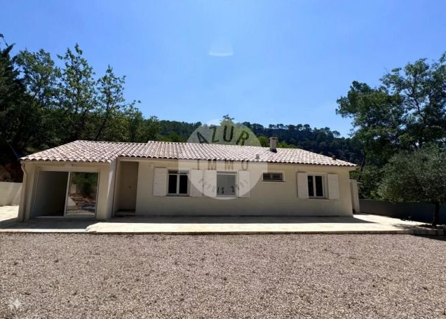 A louer MAISON  4 PIECES 112 M2  ENTRECASTEAUX