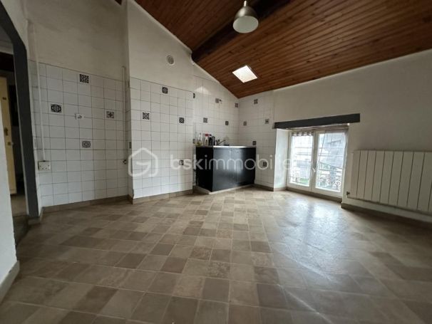 APPARTEMENT  239 M2  ALES