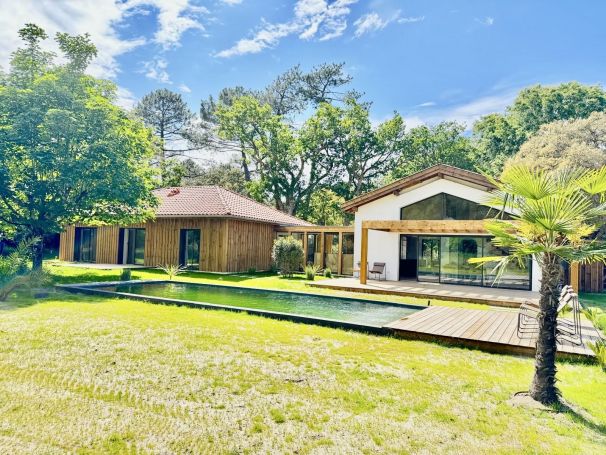 A vendre MAISON  CONTEMPORAINE PLAGE à PIED MOLIETS ET MAA