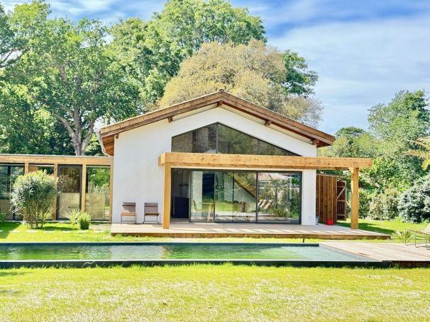 A vendre MAISON  CONTEMPORAINE PLAGE à PIED MOLIETS ET MAA