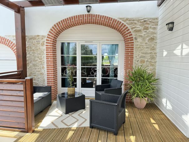 A vendre MAISON  6 PIECES 264 M2  ORIST