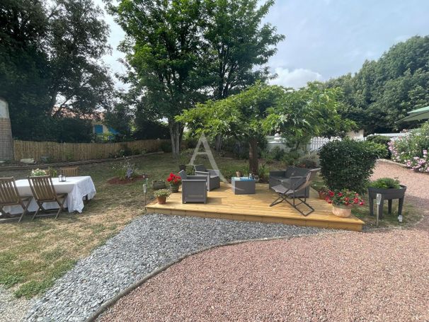 A vendre MAISON  4 PIECES 66 M2 BORD DE MER LONGEVILLE SUR MER