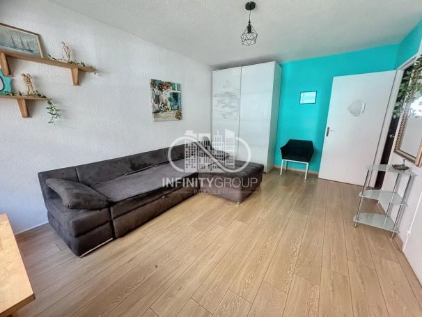 A louer STUDIO  27 M2 BORD DE MER GOLFE JUAN