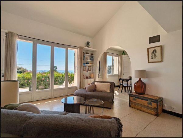A vendre MAISON  4 PIECES 75 M2 PLAGE à PIED SAINTE MAXIME