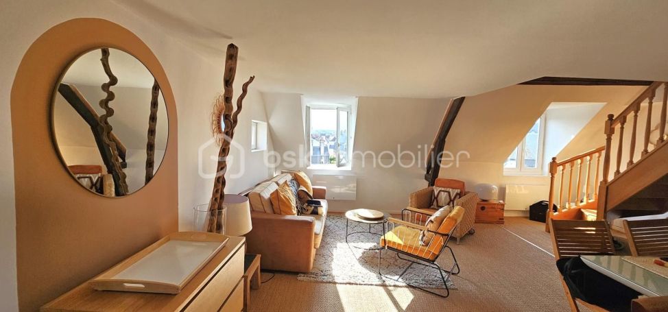 A louer APPARTEMENT DUPLEX DE PRESTIGE T3 70 M2 BORD DE MER DEAUVILLE