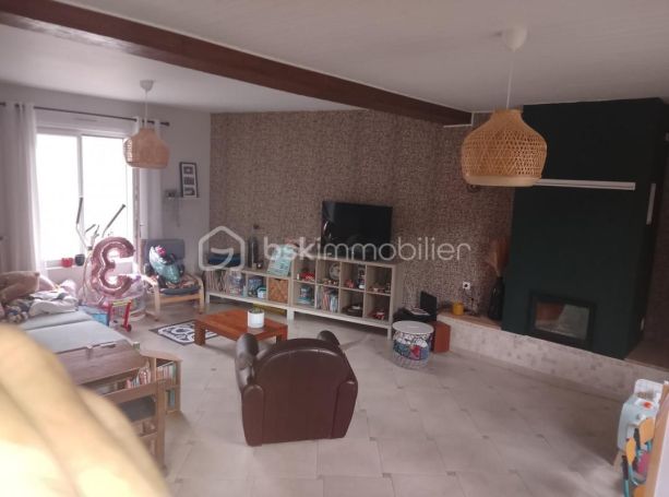 A vendre LONGèRE  9 PIECES 180 M2  PERONNE