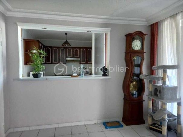 A louer APPARTEMENT T4 93 M2  CENON