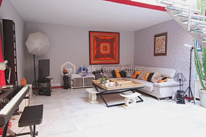 A vendre LOFT  113 M2 TERRASSE  PERPIGNAN
