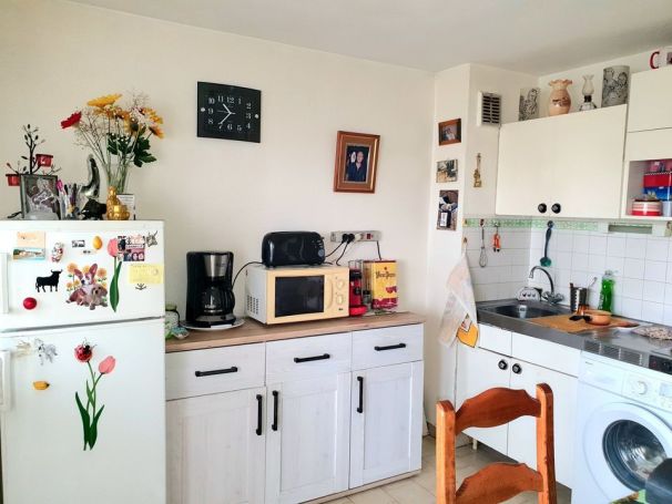 A vendre APPARTEMENT T2 25 M2 TERRASSE BORD DE MER PORT ST LOUIS DU RHONE