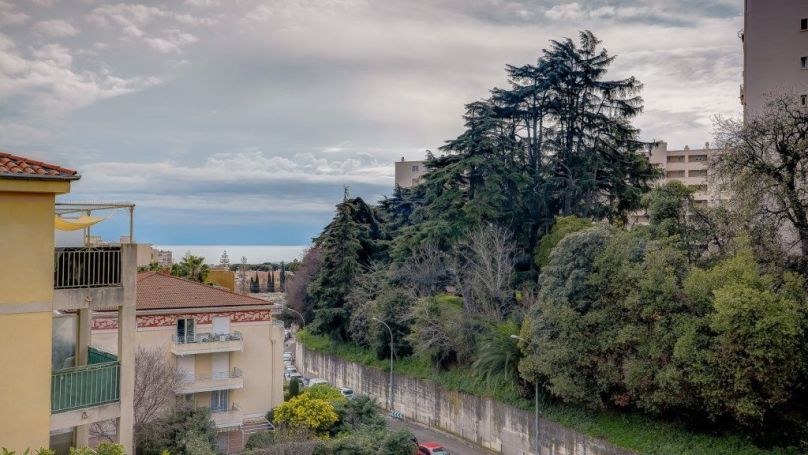 A louer APPARTEMENT T3 67 M2 TERRASSE VUE MER NICE
