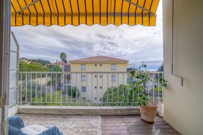 A louer APPARTEMENT T3 67 M2 TERRASSE VUE MER NICE