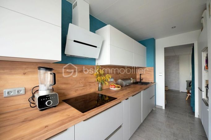 A louer APPARTEMENT T4 80 M2  BLANQUEFORT