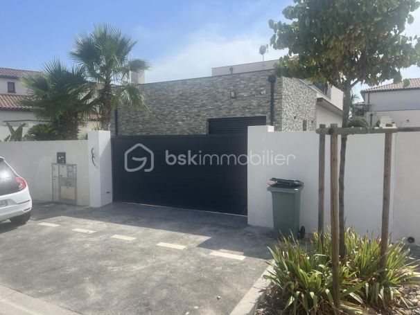 A louer MAISON  5 PIECES 170 M2  BEZIERS