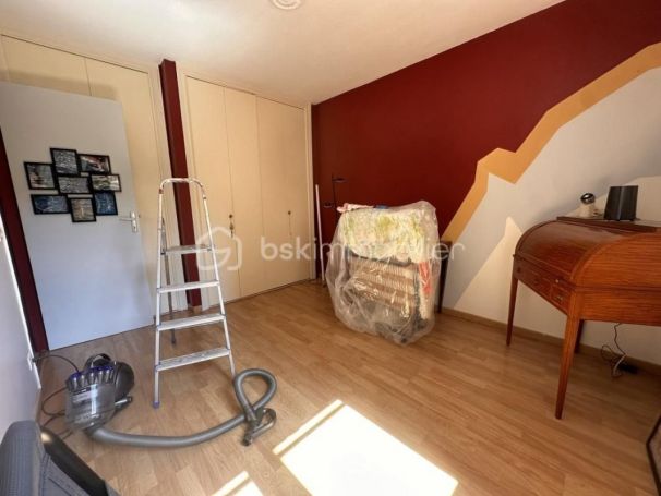 A louer APPARTEMENT T4 80 M2 TERRASSE BORD DE MER MENTON