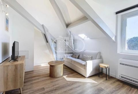 A louer APPARTEMENT NEUF T2 50 M2 BORD DE MER CANNES