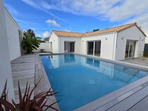 A vendre MAISON  4 PIECES 108 M2 PLAGE à PIED SAINT HILAIRE DE RIEZ