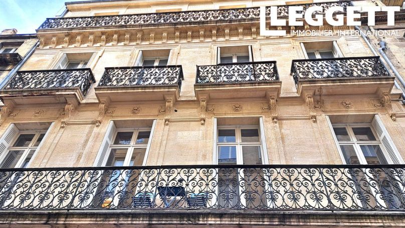 A louer APPARTEMENT T6 182 M2  BORDEAUX