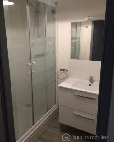A louer APPARTEMENT T3 33 M2  NANTES