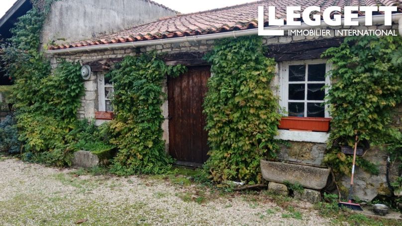 A vendre GîTE  VELLUIRE