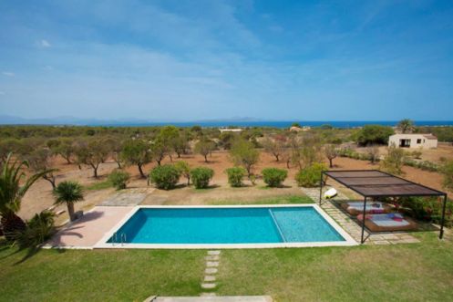 Villa située dans un endroit paradisiaque à Majorque avec vue panoramique sur la mer  