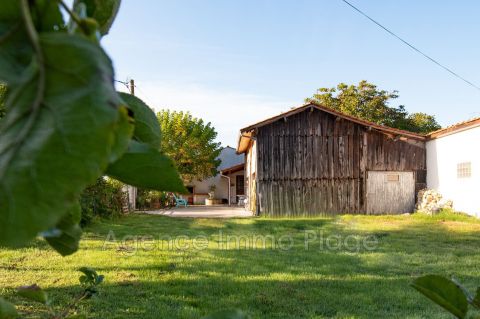 A vendre MAISON  6 PIECES 170 M2  QUEYRAC campagne