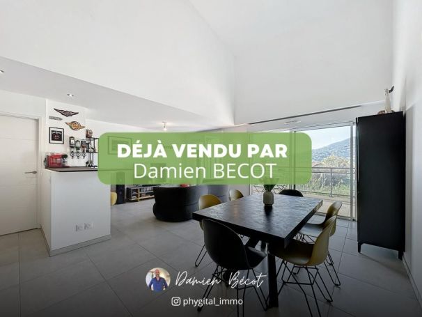 A louer APPARTEMENT DUPLEX T4 105 M2 TERRASSE  LA ROQUETTE SUR SIAGNE