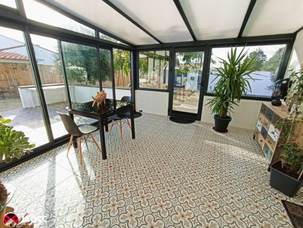 A vendre Maison 108mÂ² habitables, 4 chambres, joli terrain clos, possibilitÃ© garer camping-car 85460 L Aiguillon La Presqu Ile